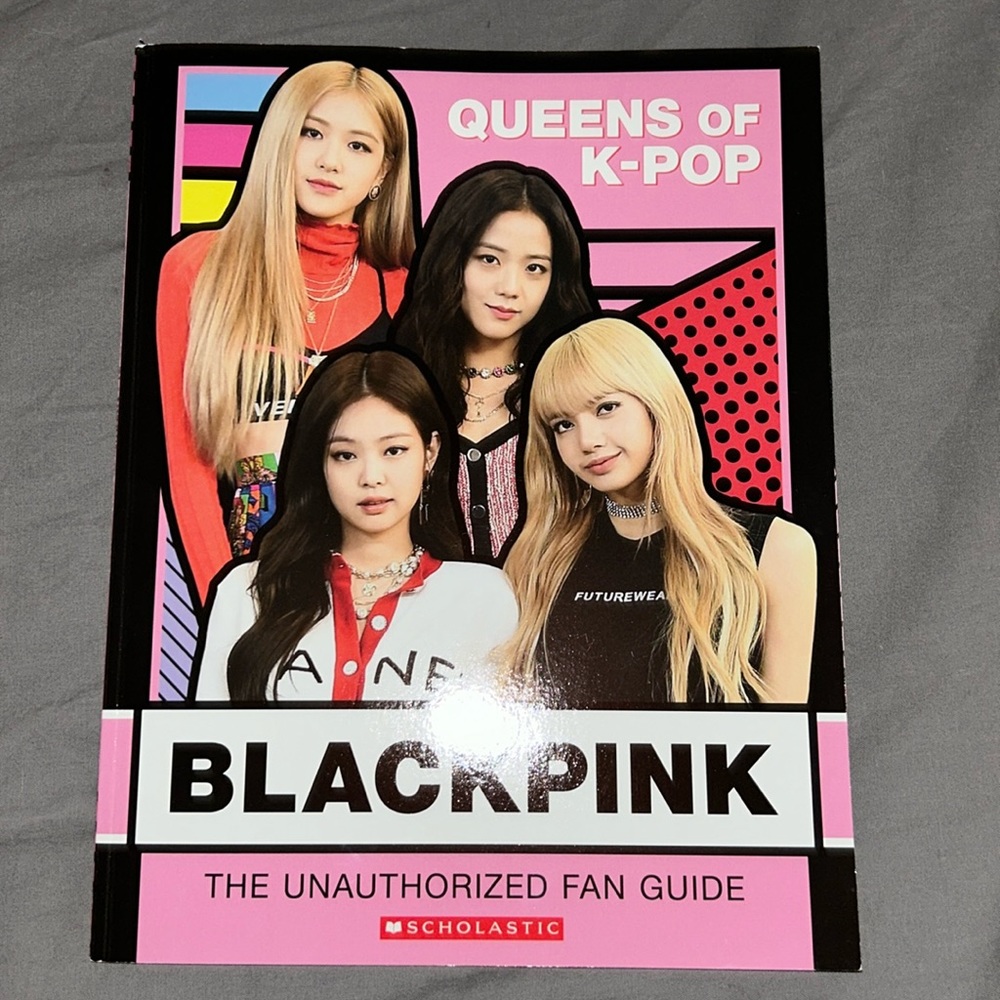 BLACKPINK Fan Guide Book